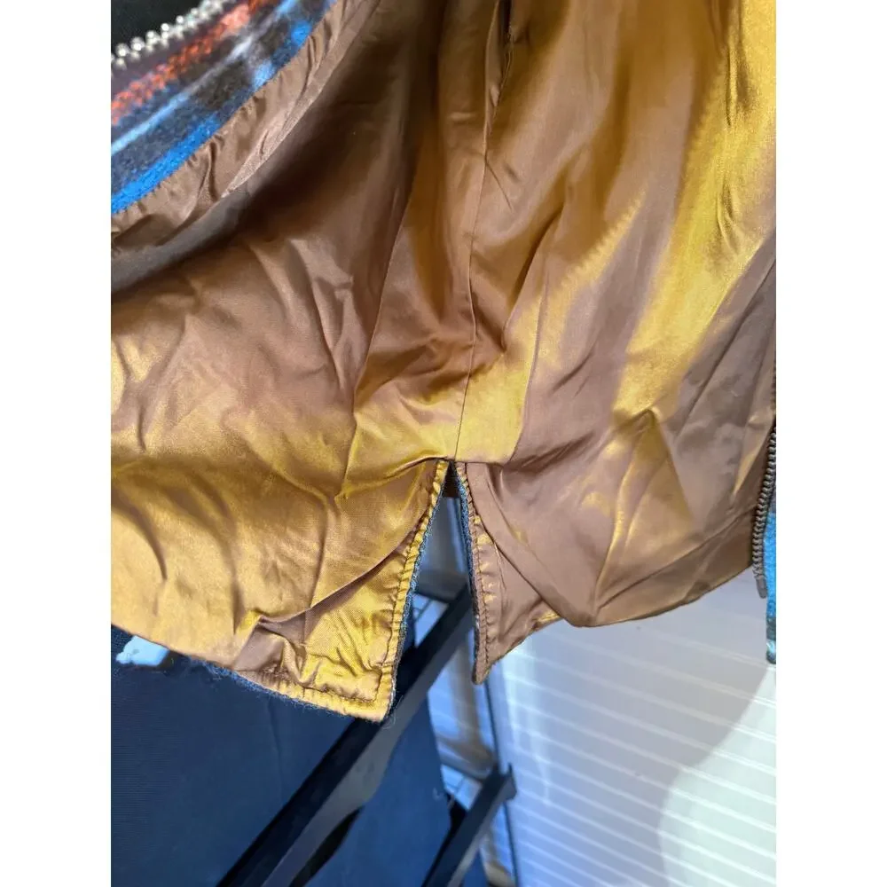 Pioneer Wear euc vintage